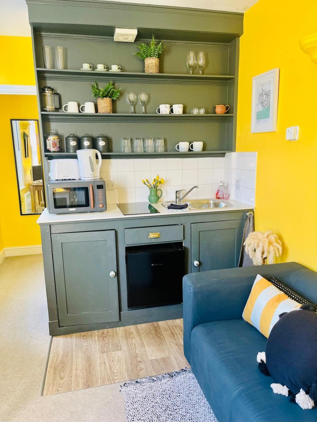 The Retreat - A Bijou Seaside Maisonette Rustington